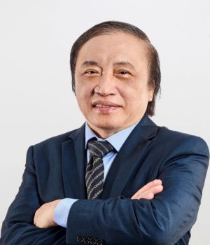 Dr Chee Chee Pin